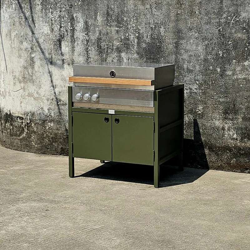 Kanpoko sukaldeko armairua parrillarekin